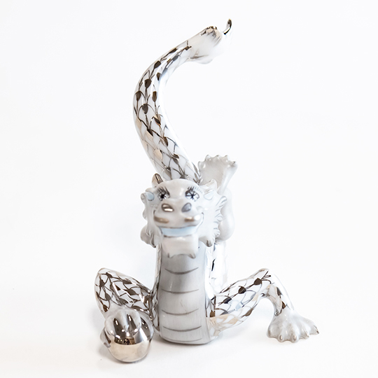 干支置物・たつ（プラチナ）