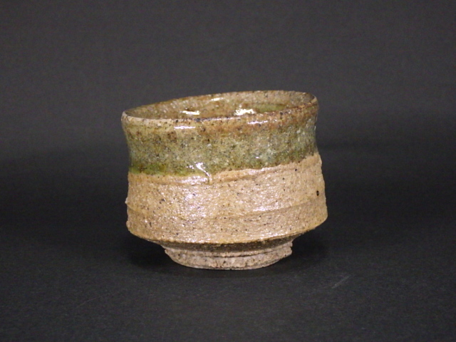 大迫みきお(常滑焼灰釉ぐい飲み)