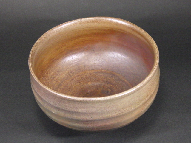 藤原 謹(青備前塩焼抹茶茶碗)