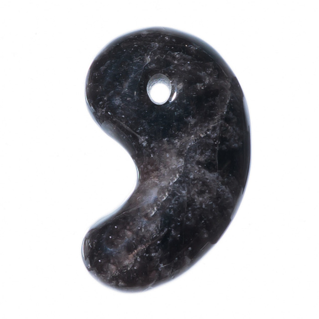 古代勾玉 黒水晶 （一級宝石研磨士 佐野敏幸氏作） （黒平鉱山産）（純