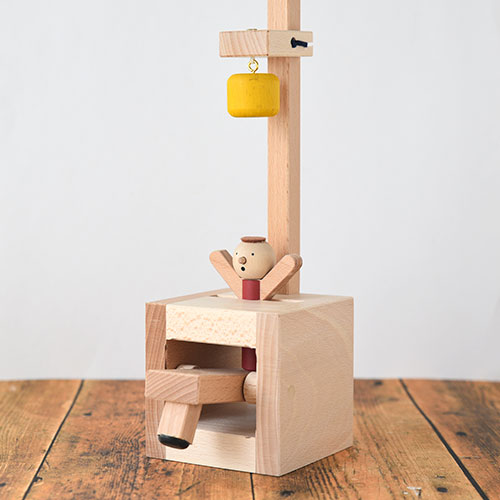 飛んでキャッチ Mtoysアトリエ(松島洋一)｜木のおもちゃ KURABOKKO