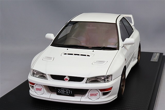 イグニッションモデル 1/18 スバル インプレッサ 22B-STi Ver. (GC8改
