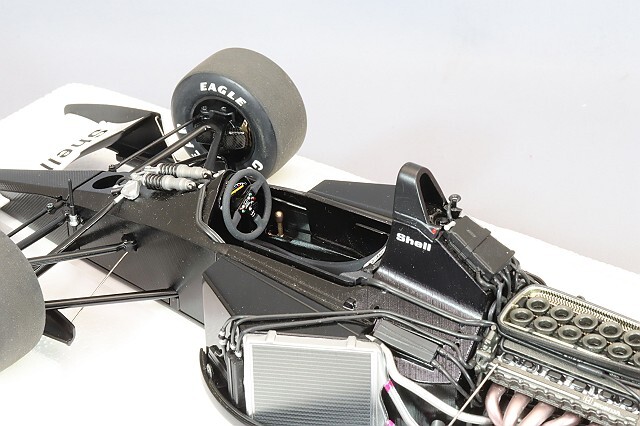 オートアート コンポジット 1/18 マクラーレン ホンダ MP4/6 F1 1991