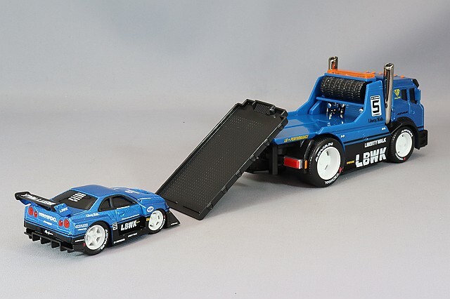 マイスト マッスルマシーン 1/64 JDM フラットベッド トラック & LB