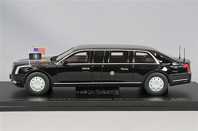 京商 x RAI'S 1/43 キャデラック ワン 