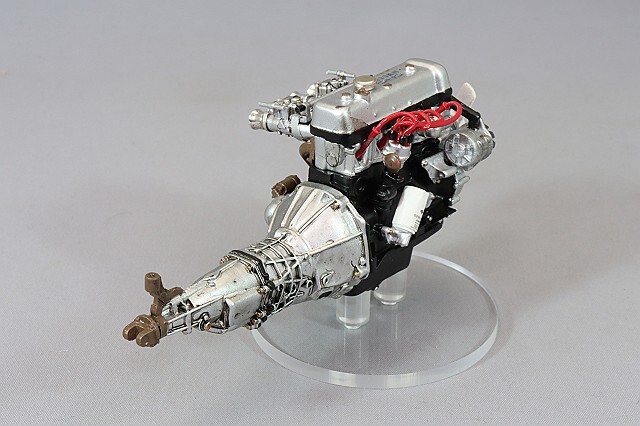 イグニッションモデル 1/18 ダットサン フェアレディ 2000 (SR311