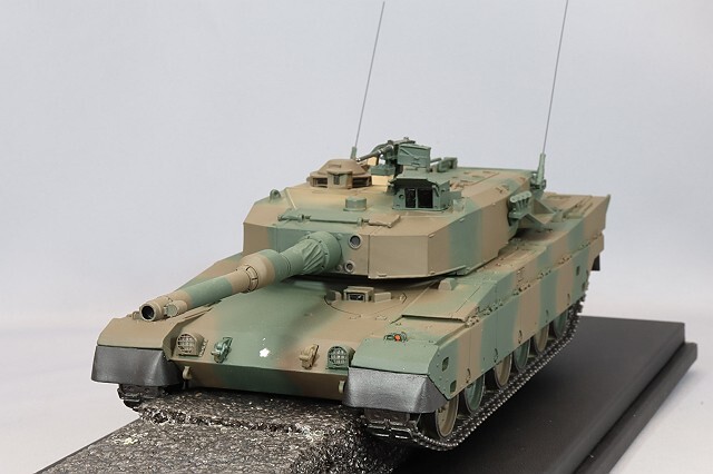 islands (アイランズ) 1/43 陸上自衛隊 90式戦車