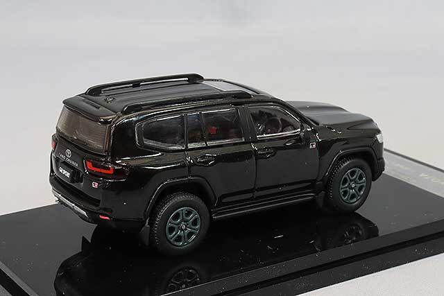 GCD 1/64 トヨタ ランドクルーザー LC300 GR-スポーツ ブラック