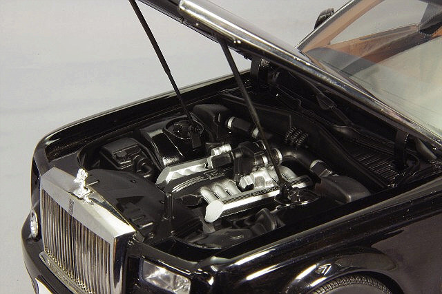 京商 1/18 ロールスロイス ファントム エクステンデットホイールベース