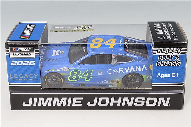 ☆予約品☆ ライオネルレーシング 1/64 CARVANA 2026 トヨタ カムリ