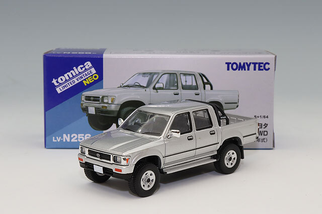 トミカリミテッドヴィンテージ NEO 1/64 トヨタ ハイラックス4WD