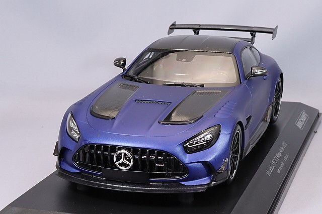 ミニチャンプス 1/18 メルセデス AMG GT ブラックシリーズ 2020 マット