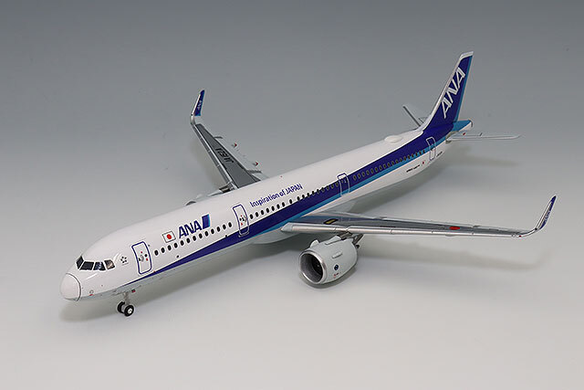 全日空商事 1/200 エアバス A321neo JA152A 完成品 (WiFiレドーム