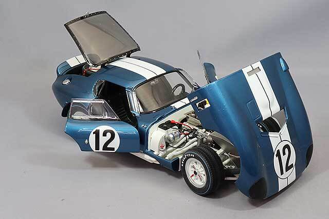 EXOTO 1/18 コブラ デイトナ 1965 ルマン24H #12 J.シュレッサー