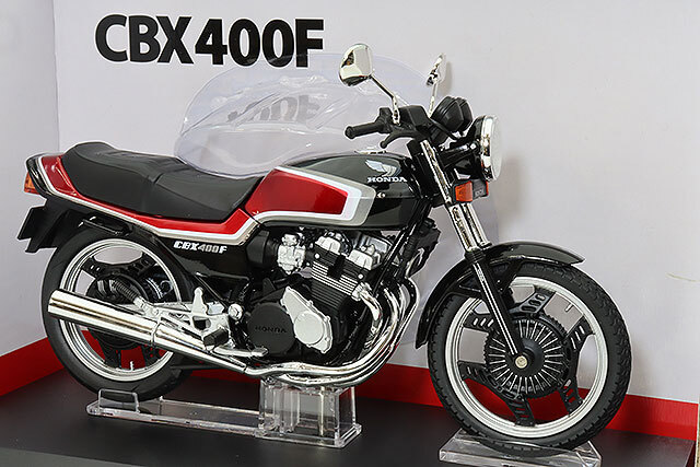 青島文化教材社 スカイネット 1/12 ホンダ CBX400F ブラック