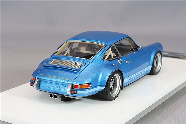 VISION 1/43 シンガー 911 (964) クーペ ライトブルーメタリック