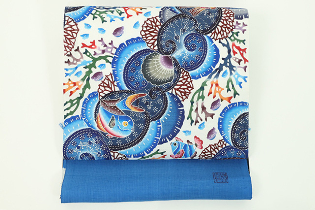 本場琉球 紅型染め 正絹 九寸名古屋帯 正絹真綿紬 城間栄順 珊瑚