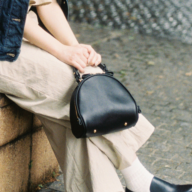 HAND BAG レザープロダクト LONA