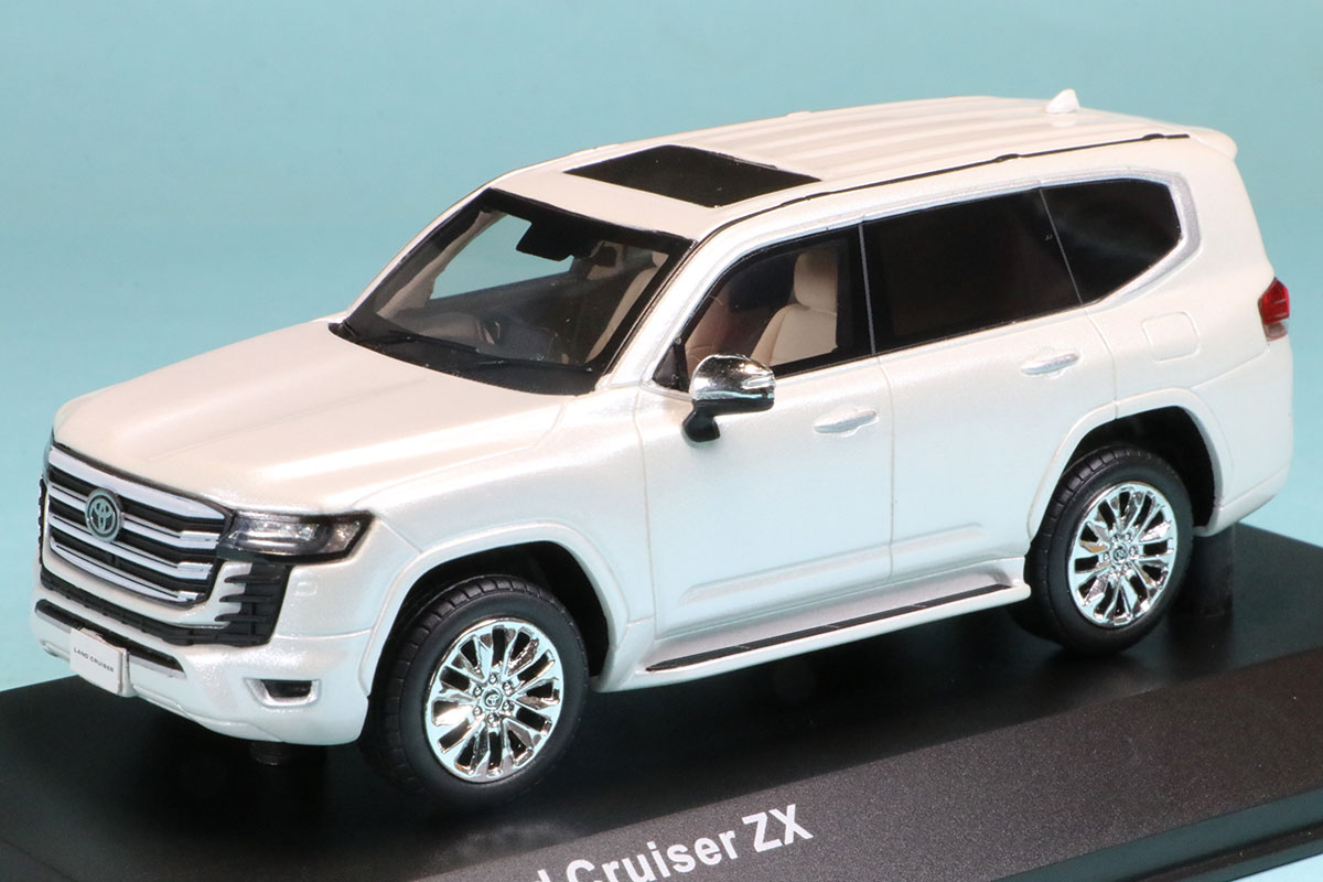 京商 1/43 トヨタ ランドクルーザー 300 ZX ホワイト KSR43119W