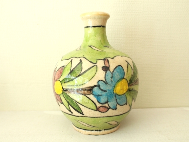 花模様 陶器の花瓶 ZA445