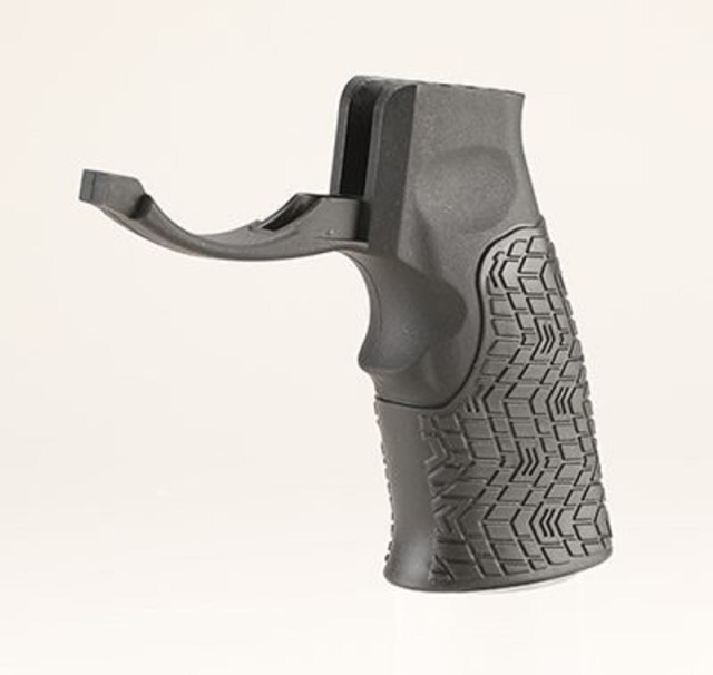 実物】Daniel Defense ピストルグリップ BK