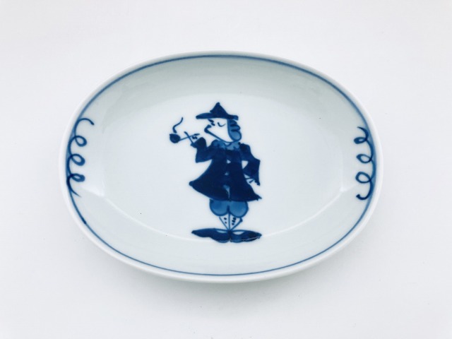 パイプ異人小判小皿 しん窯青花