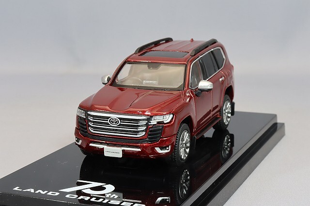 ホビージャパン 1/64 トヨタ ランドクルーザー (JA300W) ZX ダーク