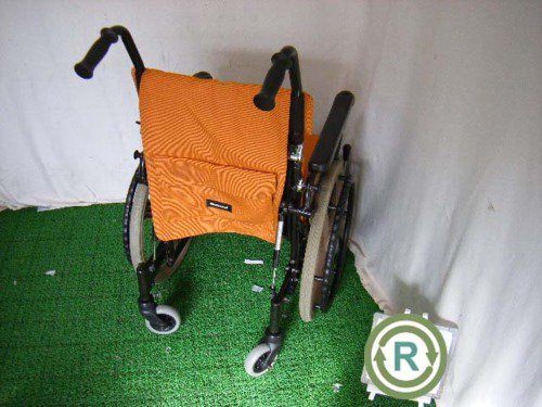 車椅子「リラクターン（自走式車椅子）」（パナソニック／VA10051／自