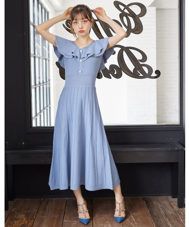 パール飾り釦付きラッフルフリルリブニットワンピース