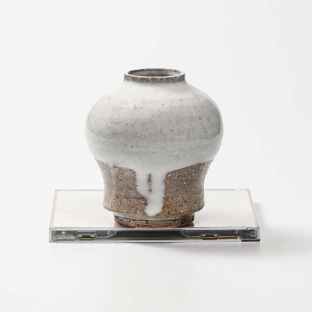 萩焼(伝統的工芸品)ミニ花入白萩掛分け瓶子No1543