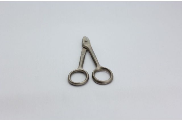 昌国 白染針金切小鋏 No,8009