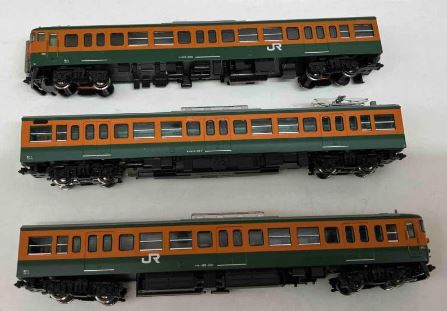 KATO カトー 115系300番台 湘南色（岡山電車区） 3両セット 10-1809