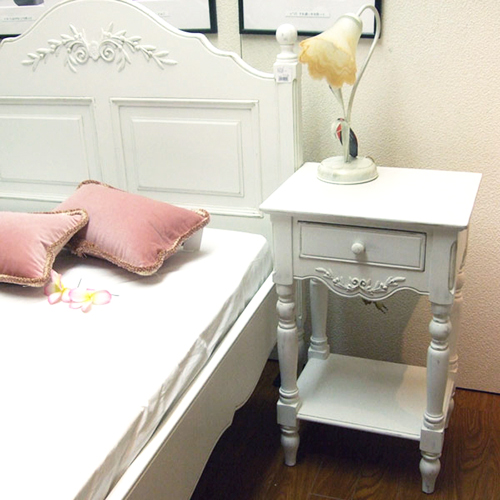 カントリーコーナー｜ベッドサイドテーブル｜おしゃれ家具通販 Y-KAGU