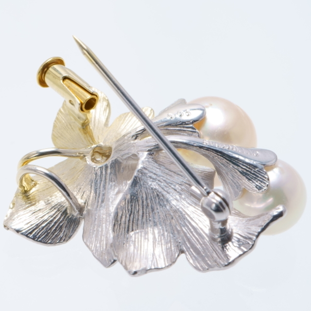 あこや真珠フラワーブローチ【Silver・ホワイトサファイア】