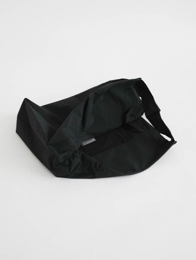 ERA. イーラ｜WP PIPE BAG（ブラック）