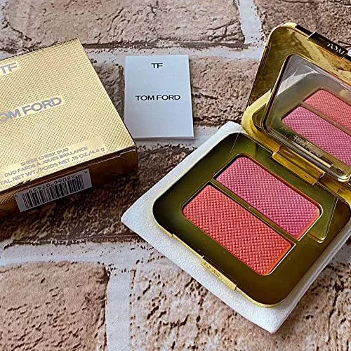 トムフォードビューティのチークを紹介｜艶感が出て上品！人気色は