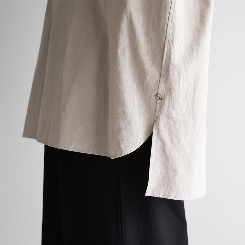 ギザコットンヘンプバンドカラーオーバーシャツ（ナチュラルグレー
