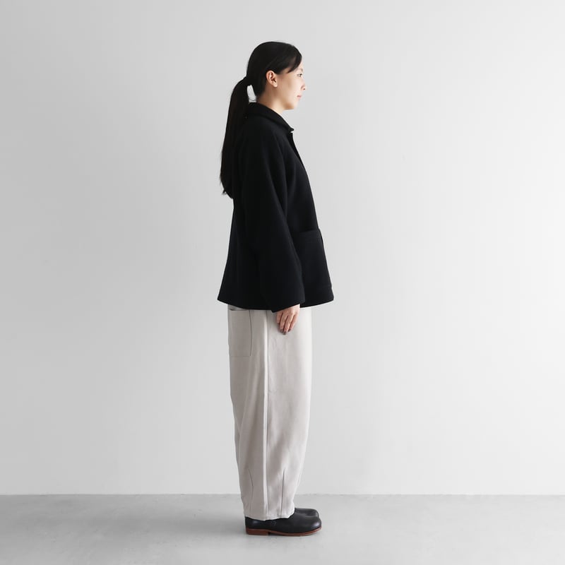 HUIS×尾州”縮絨ウールフランネルショートコート（ブラック）【ユニ