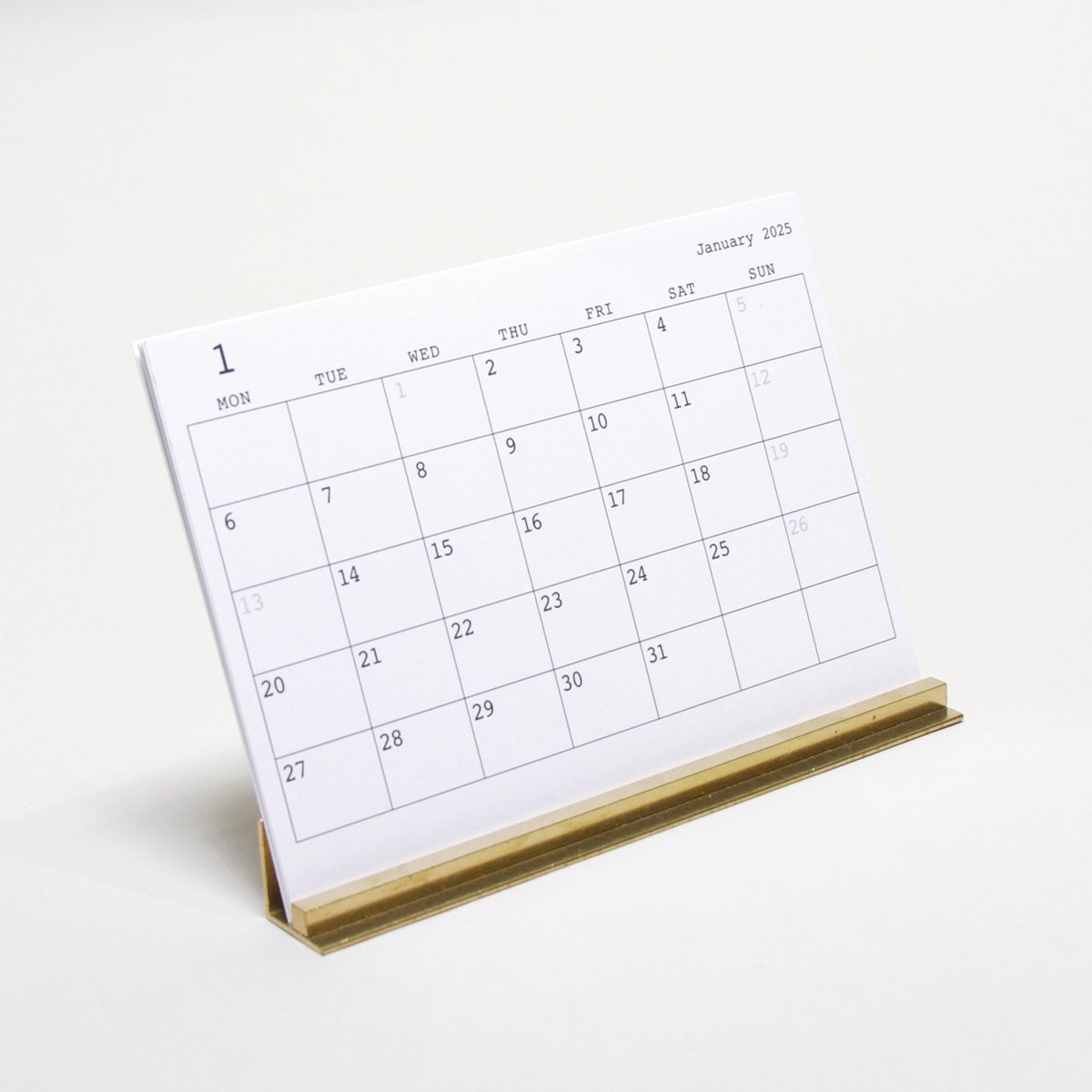 BRASS STAND CALENDAR 03 (2026年度版) | PICUS