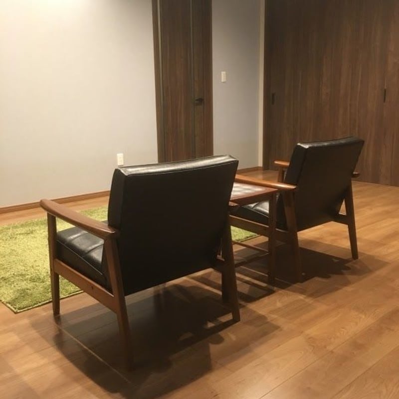 カリモク60 Kチェア1シーター スタンダードブラック W36140BW | CLIA