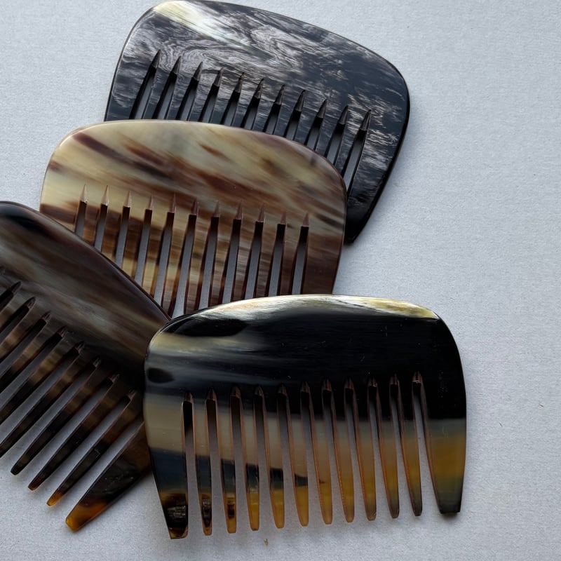 KOSTKAMM] Horn Comb / Wide / 10 cm / 110 H |