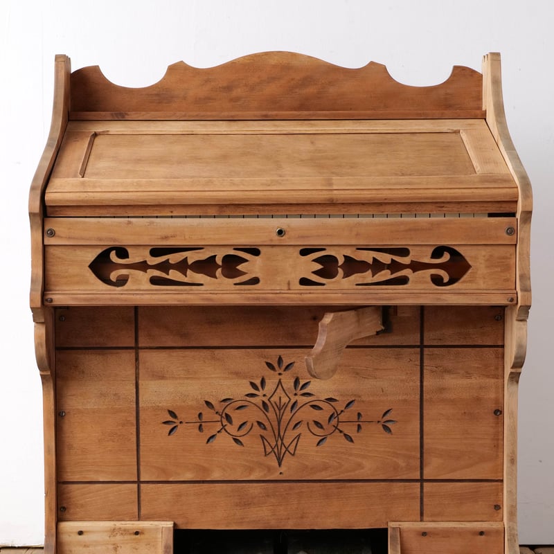 大正浪漫感じるYAMAHA製足踏みオルガンオブジェ/sk.754 | SLOWHAND DEP