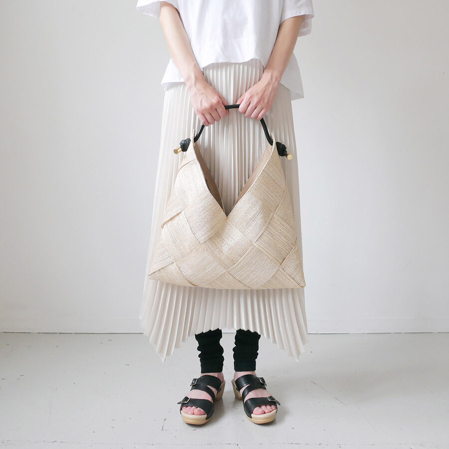 VIOLAd'ORO｜ヴィオラドーロ ｜アバカメッシュトート｜V-8518