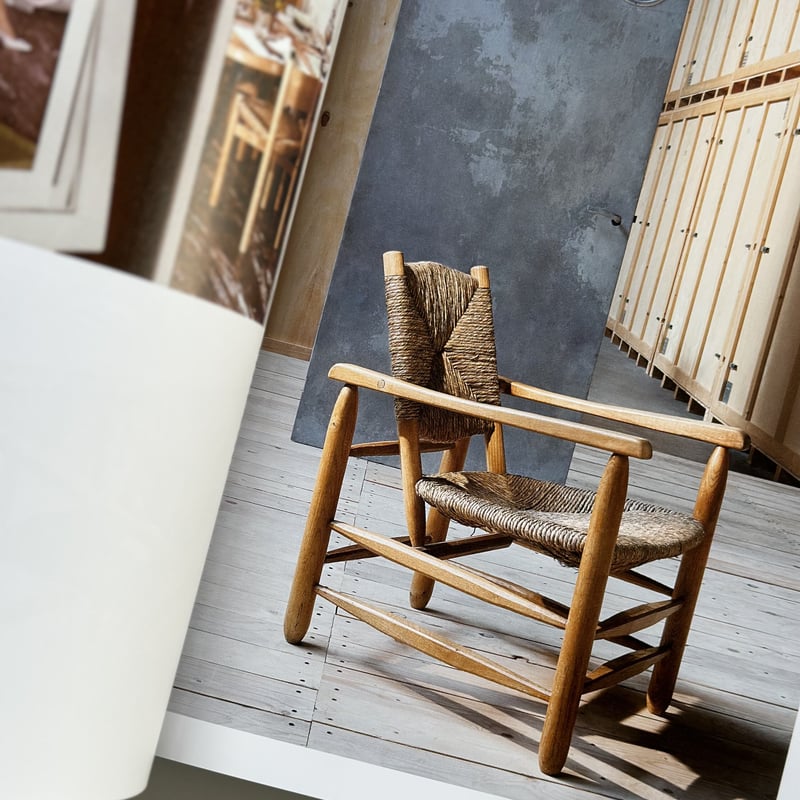 LIVING WITH CHARLOTTE PERRIAND by Charlotte Per