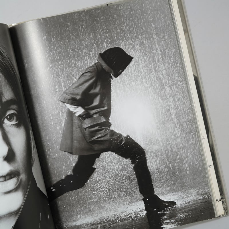 Richard Avedon Photographs 1947-1977 / Richard