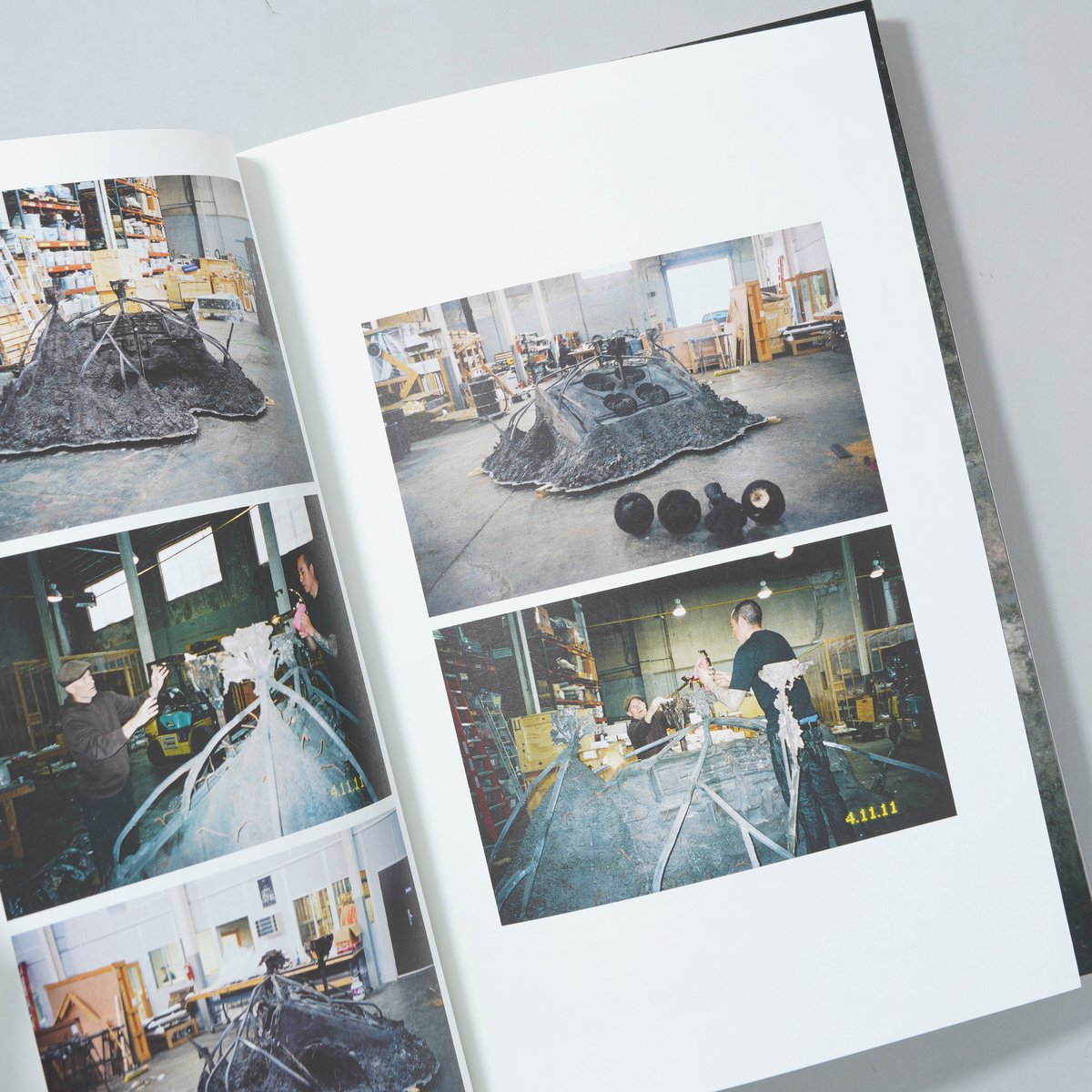 Fumes / Ari Marcopoulos(アリ・マルコポロス) | bookobscur