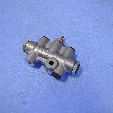 SR311 フェアレディ パーツガレージ（ガレージサカイ）