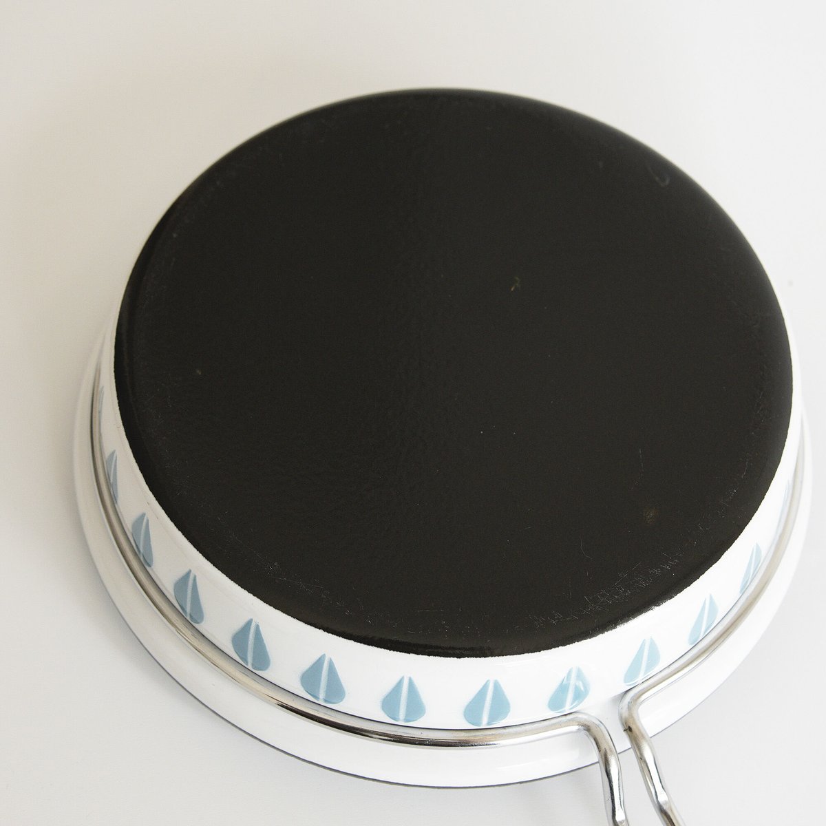 Cathrine Holm/Lotus（キャサリンホルム・ロータス） ふた付き