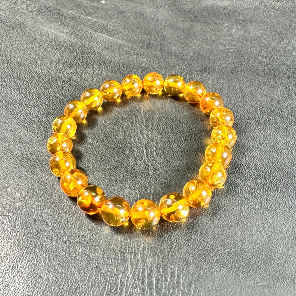 ナチュラルアンバー 8.5㎜ のブレスレット | うさぎ屋