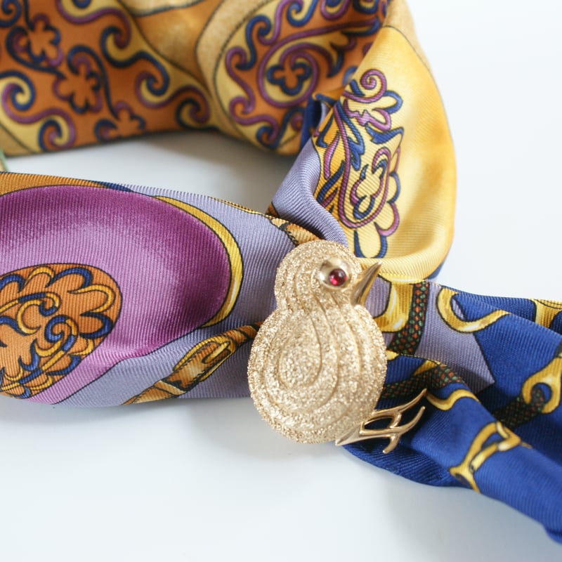 TRIFARIトリファリ ひよこ ブローチ/ ヴィンテージ・コスチューム